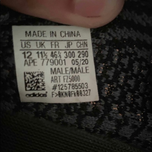 Yezzy Carbon V2 - Picture 7 of 7